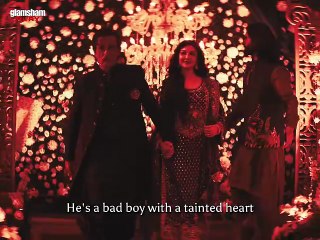 When the villain steals the spotlight and the whole theatre goes silent. Akshaye Khanna owns this era. 🔥🖤  #glamsham #akshayekhanna #rehmandakait #dhurandhar #bollywood #villainera #iconicperformance  {glamsham, akshayekhanna, rehmandakait, dhurandhar,