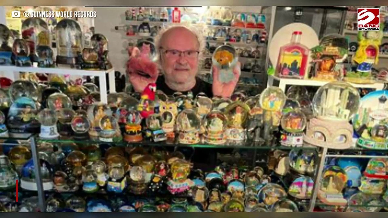 Mann erweitert Weltrekord für größte Schneekugel-Sammlung