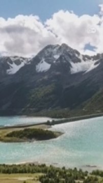 Thousands of dinosaur footprints discovered in northern Italy