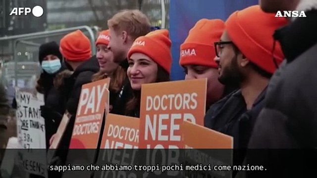 Regno Unito, sciopero nazionale dei medici per gli stipendi