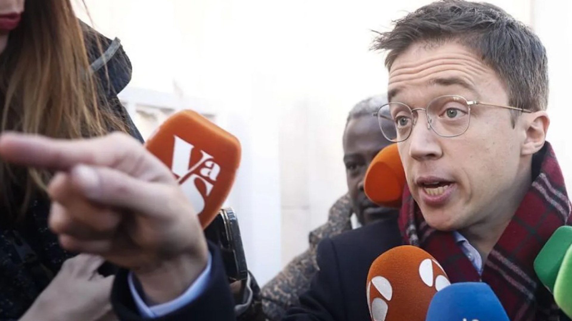 La Fiscalía pide archivar el caso y rechaza juzgar a Íñigo Errejón por denuncia de Elisa Mouliaá