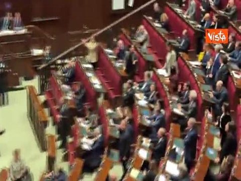 Bagarre in Aula durante intervento Bignami. Applausi da banchi FdI, grida da deputati Pd