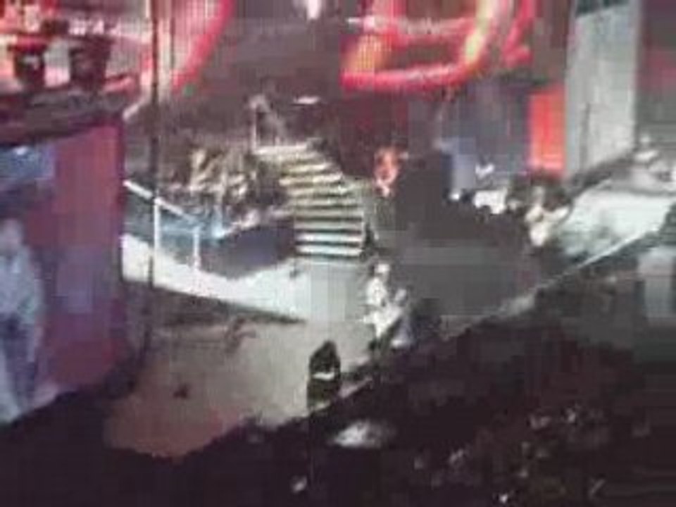 Tokio Hotel Bercy 09.03.08 - Leb' Die Sekunde [2/3]