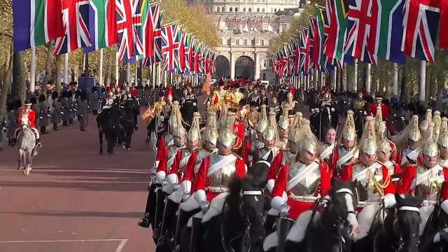 secrets of the royal traditions s01e02