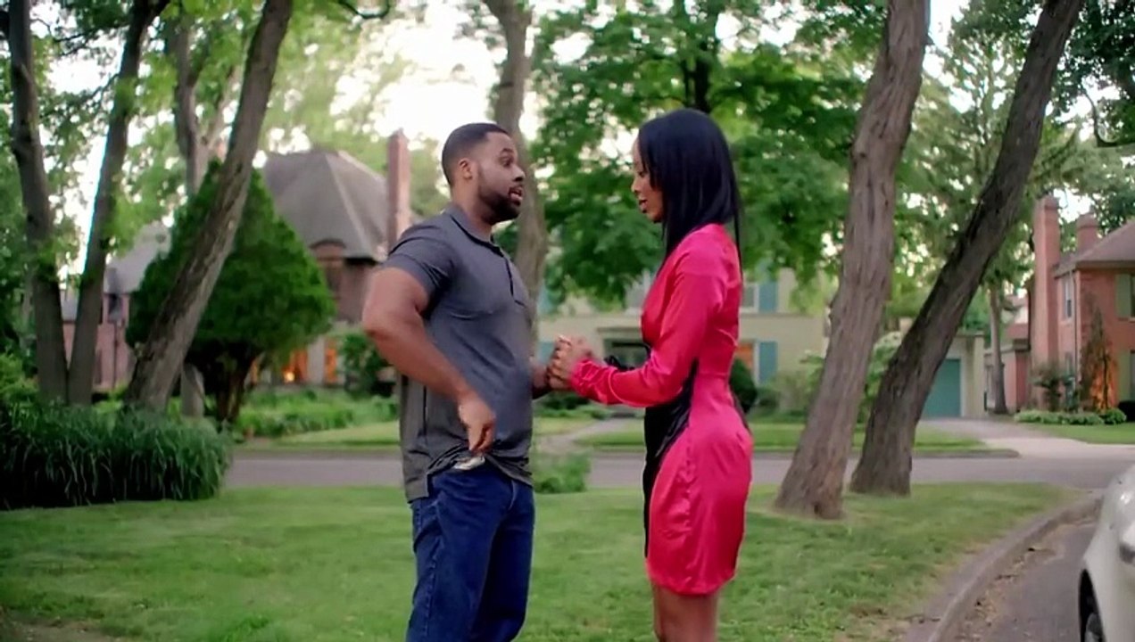 Con El Corazón Roto Regresa A Casa En Vacaciones Y Encuentra El Amor! Pelicula en Español 4K