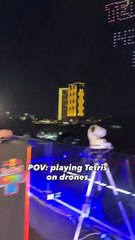 El cielo de Dubái se convirtió en un videojuego gigante: 4,000 drones recrearon Tetris en un espectáculo impresionante