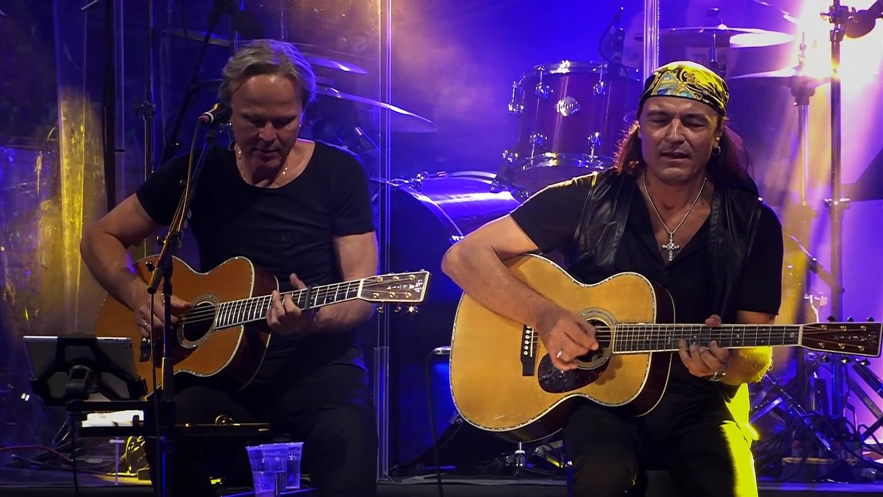 Scorpions - Delicate Dance (Live)