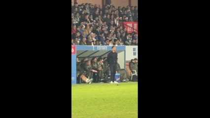 Los nervios de Xabi Alonso en la banda: minutos finales dl Talavera vs. Real Madrid