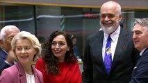 Líderes de la UE trasladan a los Balcanes que la adhesión es 