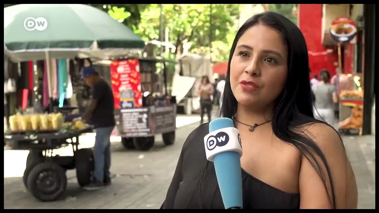 Por qué millones de latinoamericanas temen salir solas