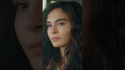 يقطع طريقهم من أجل حبيبته ! زهرة الثالوث  - #shorts  -  @atvarabic ​ ​