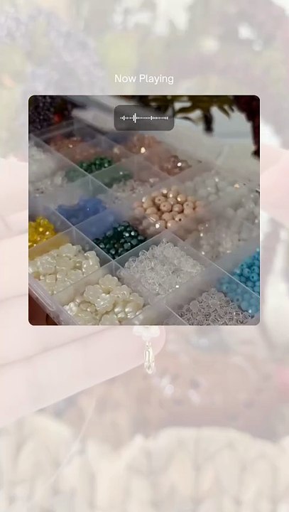 Daisy Flower Bracelet Tutorial 🌼 | Easy Beaded Bracelet DIY