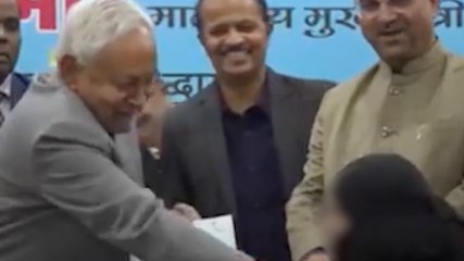 Hijab Controversy के बीच बढ़ी नीतीश की सुरक्षा!