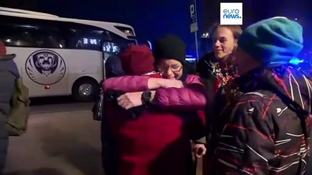 Мы были в плену у инопланетян : белорусские политзаключённые прибыли в Варшаву