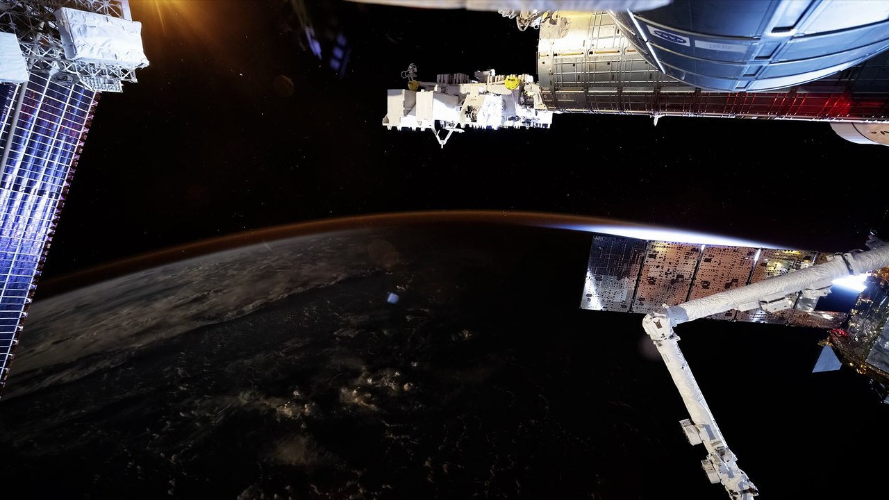 ISS - America Night Pass