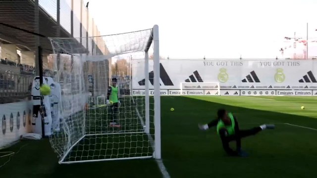 Entrenamiento del Real Madrid previo al Sevilla