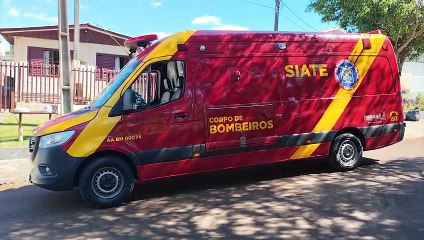 Com dores, mulher é socorrida pelo Siate no Bairro Country