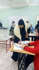 إقبال كثيف داخل اللجان الانتخابية بمدينة طور سيناء في الساعات الأخيرة