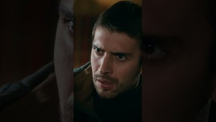 والله خرج إنك تكوني سلفتي  -  البحر الأسود - #shorts  -  @atvarabic