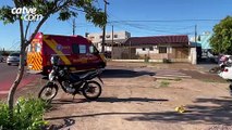 Acidente entre moto e bicicleta deixa mulher ferida em Cascavel