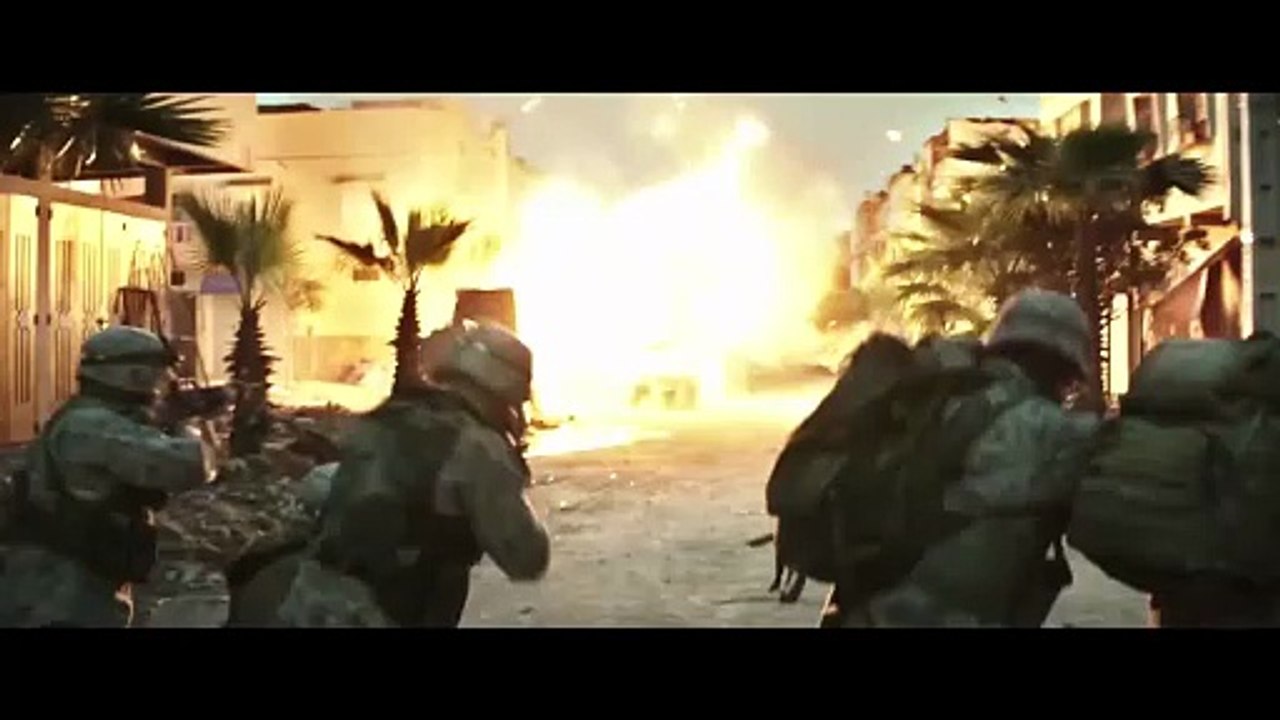 American Sniper Trailer (2) DF