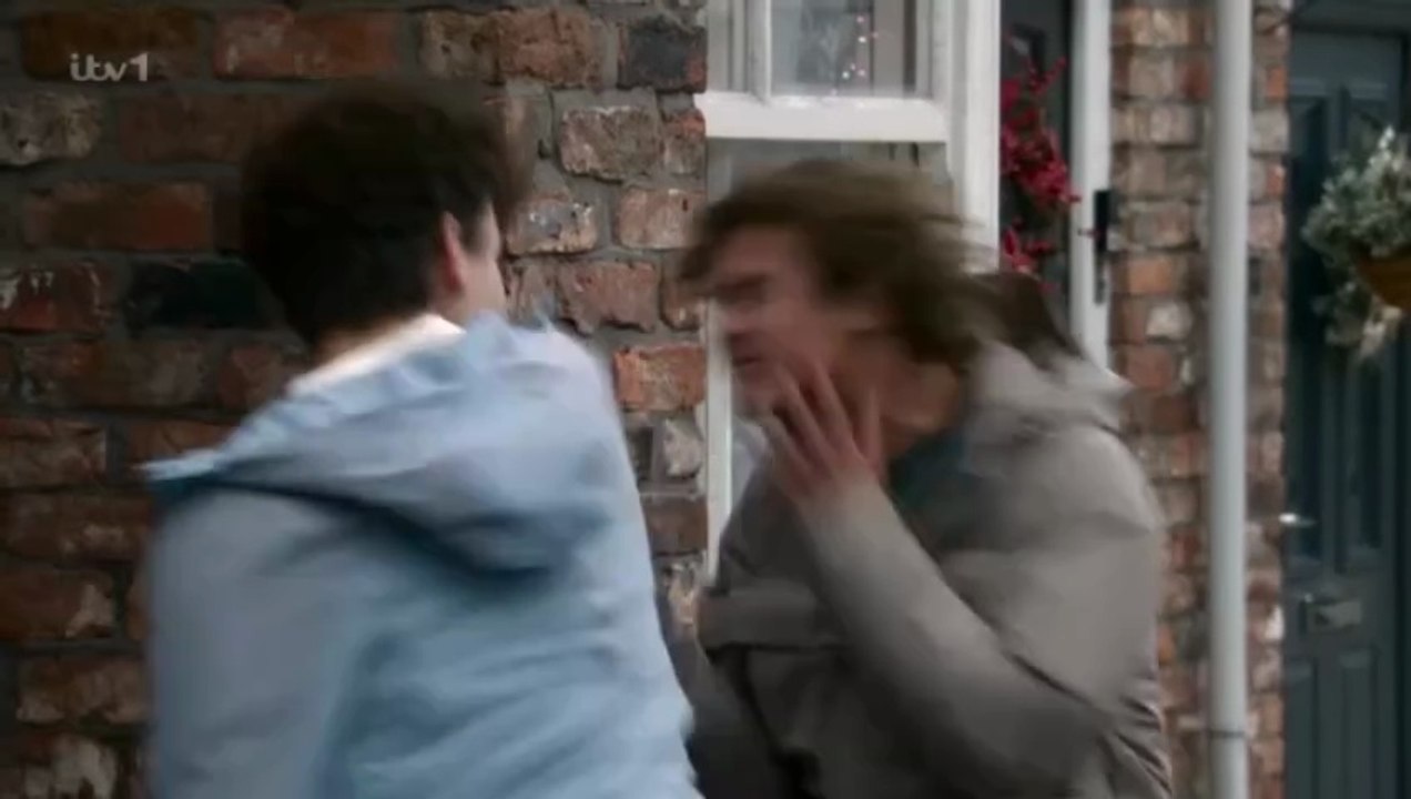 Corrie Will Driscoll Punches Brody/Bernie Winter & Brody vs Maggie Driscoll 16th December 2025