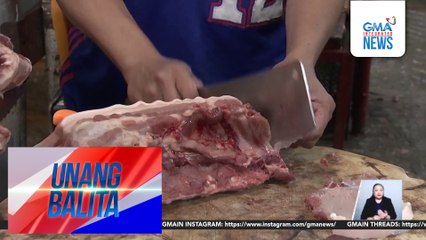 Ilang vendor sa Muñoz Market, pinagpapaliwanag kung bakit mas mataas sa maximum SRP ang kanilang karneng baboy | Unang Balita