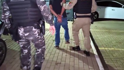 Suspeito de ameaçar mulher e familiares com faca é detido pela PM no Bairro Interlagos