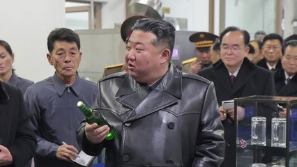 김정은, 사흘 만에 또 지방공장 준공식..."자급자족" / YTN