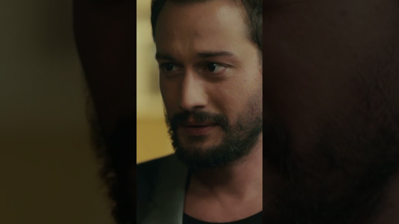 أنا بموت منشان يلي بحبها 💖🥺 اعتراف طيّار بحبه - مسلسل لا أحد يعلم #shorts #kimsebilmez  @atvarabic ​