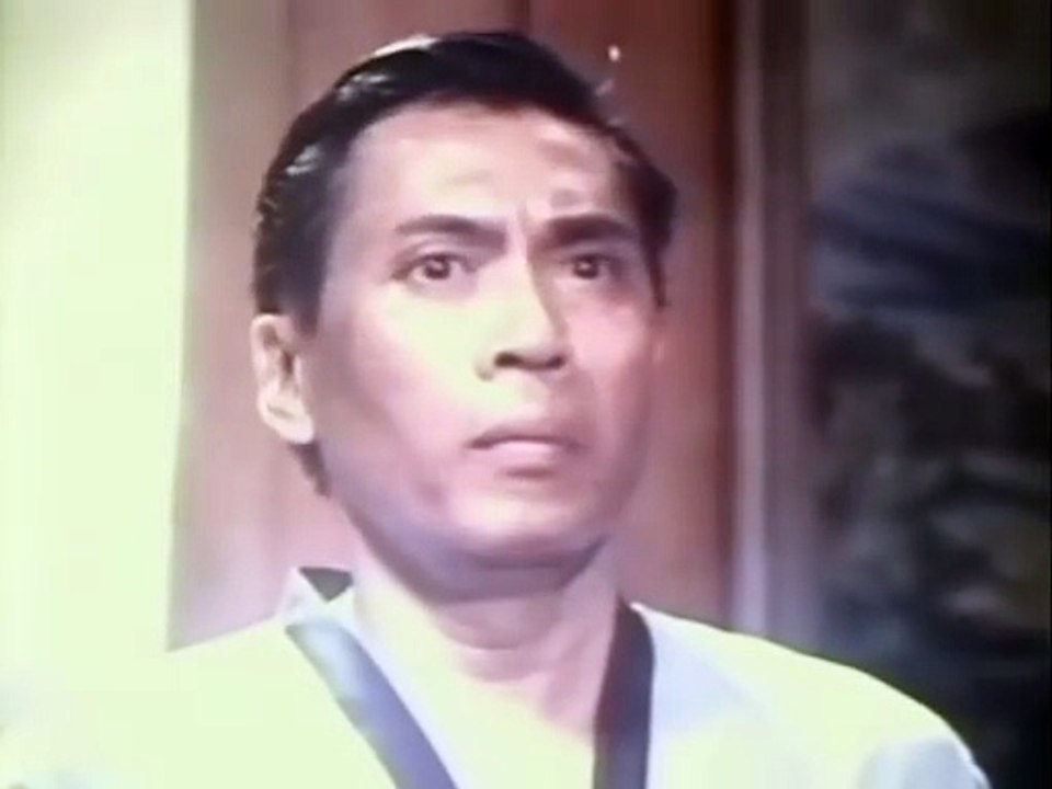 Flim Penumpasan Pengkhianatan G 30 S PKI Part 2_3