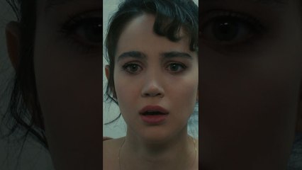 ليلى في ورطة 😬 - مسلسل أنا في ورطة #shorts #مدبلج #başımbelada  @atvarabic ​ #مسلسل