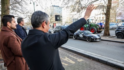 Özgür Özel'den Avrupalı çiftçilerin eylemine destek!