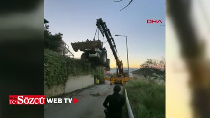 Bursa Mudanya'da kepçenin vinçten düştüğü anlar kamerada
