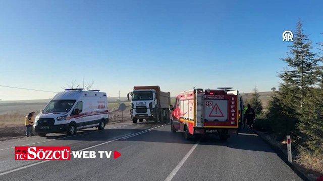 Uşak’ta otomobil tarlaya devrildi: Aynı aileden 5 yaralı