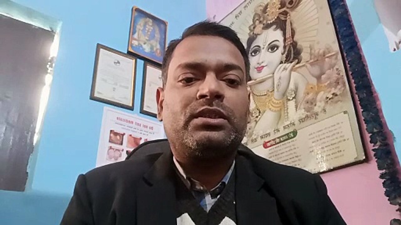 पानी कम पीने के नुकसान और कितना पीएं ।