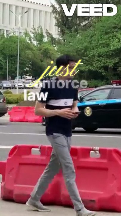 Police presence works even without fines — drivers slow down simply because awareness kicks in. Psychology saves lives. 🚓