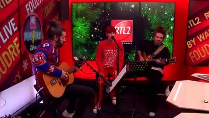 Jennifer Ayache & Waxx reprennent "Jingle Bell Rock" en live dans Foudre