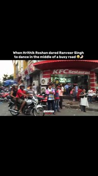 When dares turn into iconic moments, Hrithik Roshan and Ranveer Singh prove madness has its own rhythm 😭👌 #glamsham #hrithikroshan #ranveersingh #bollywoodfun #dancechallenge #streetdance #iconicmoment {glamsham, hrithik roshan, ranveer singh, bollywo