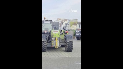 Des agriculteurs déversent des déchets devant la villa des Macron au Touquet