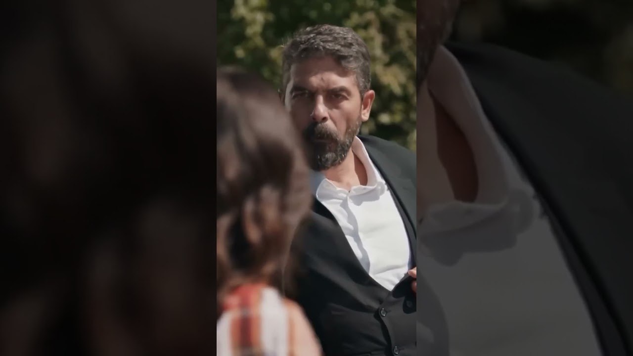 شو ما عمل إلها ما رح ترضى 😂  - البحر الأسود   #shorts - @atvarabic