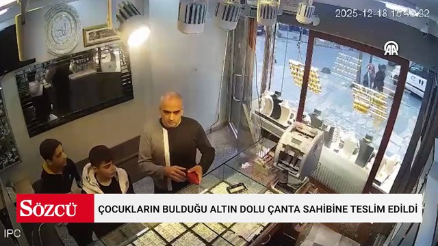 Bağcılar'da çocukların bulduğu altın dolu çanta sahibine teslim edildi