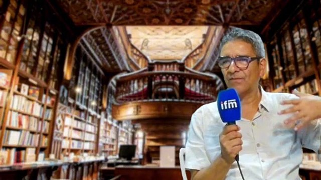 LOS VASOS COMUNICANTES: Oscar Mario Estrada, Documentalista y Escritor.