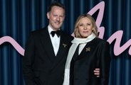 『セックス・アンド・ザ・シティ』キム・キャトラル、長年の恋人と結婚