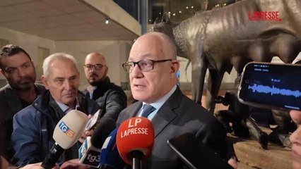 Roma, Gualtieri: «Dal biglietto per la Fontana di Trevi risorse necessarie e flussi meno caotici»