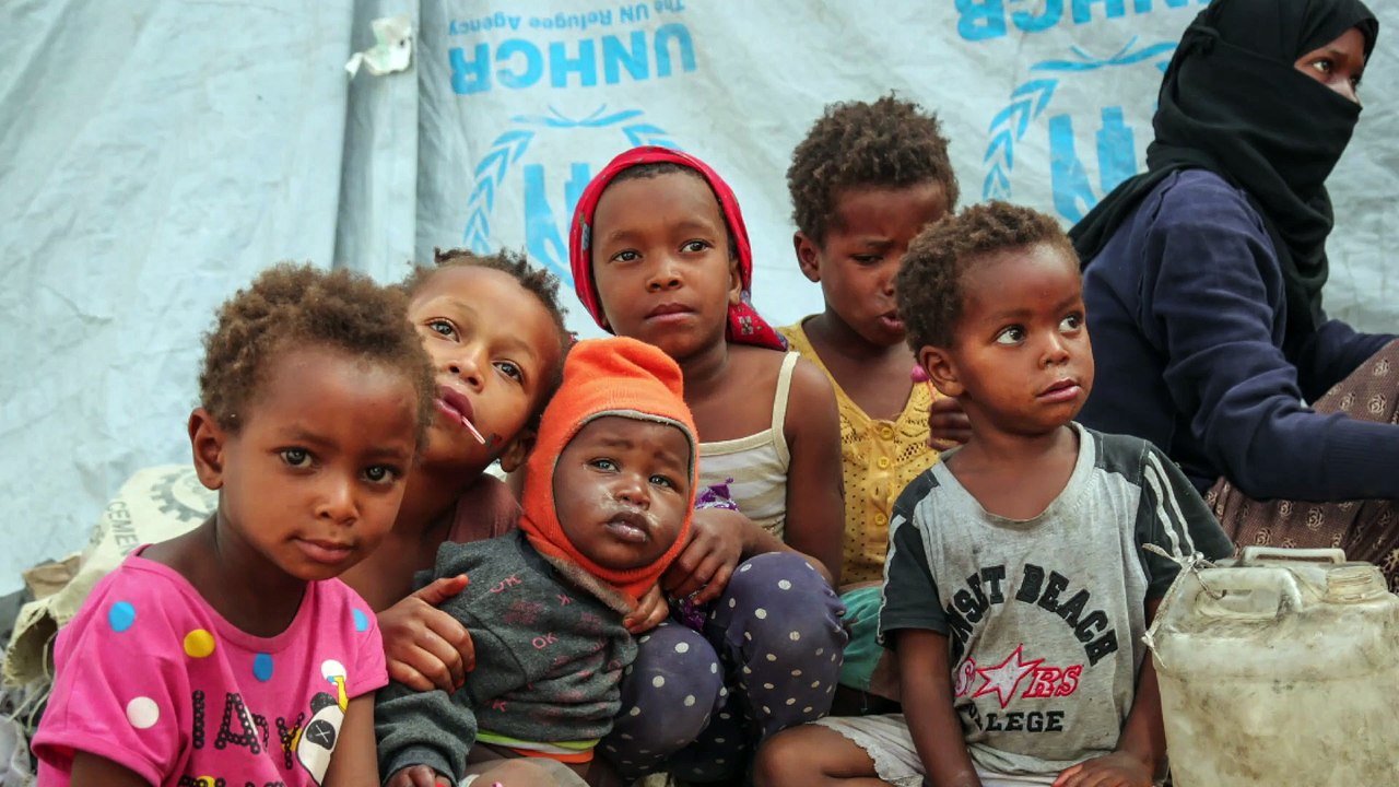 17 Million Hungry in Yemen, Between the Hell of Rulers and the Corruption of Organizations