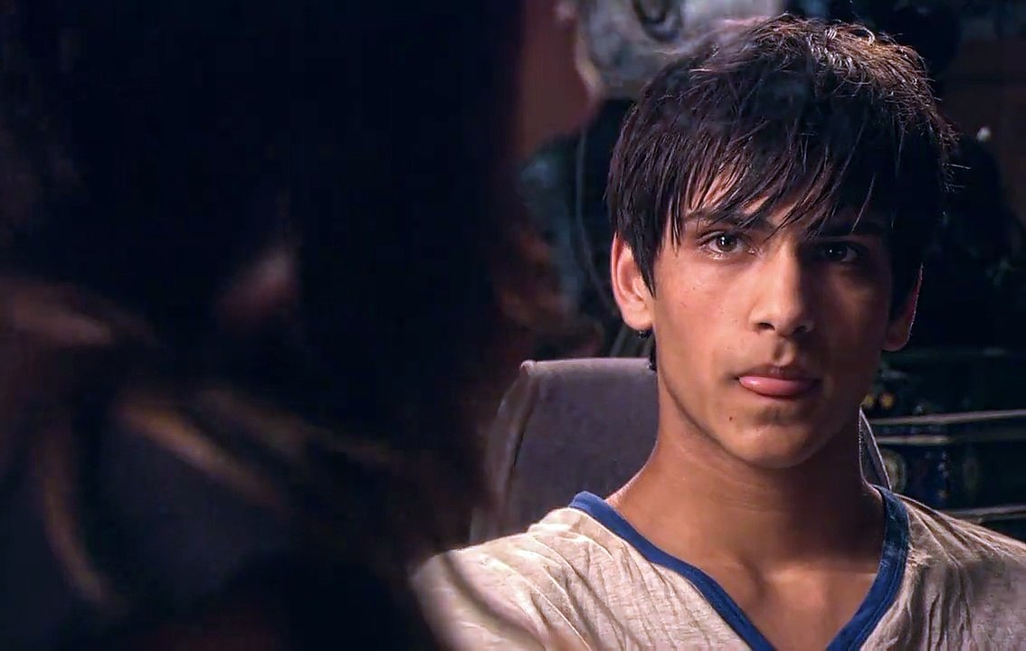 the way he looks at her #skinsuk #skinsedit #freffy #effystonem #freddiemcclair