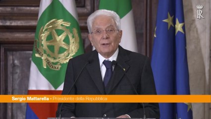Mattarella "Una democrazia di astenuti e assenti è più fragile"
