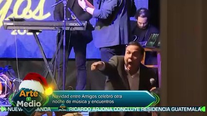 Artistas que necesitan un cambio de imagen según la IA: Versión femenina