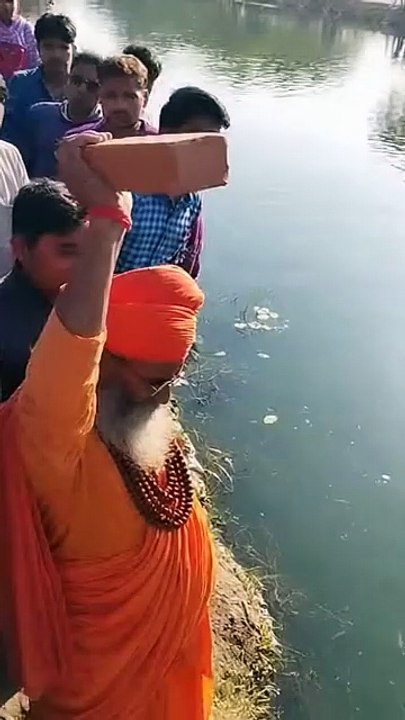 Naga Sadhu Unbelievable power 🤯 by Naga Sadhu || har har Mahadev || ai generated video.